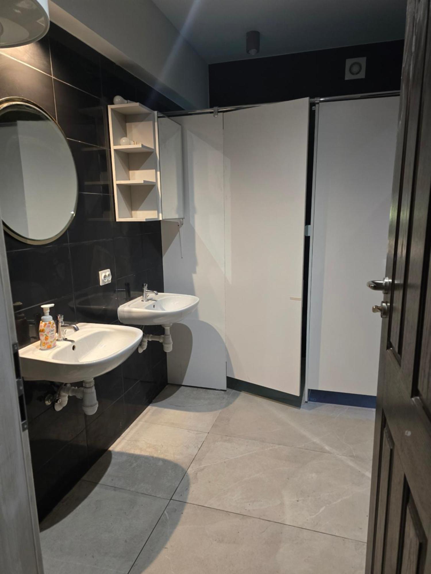 זילונקה Hostel מראה חיצוני תמונה